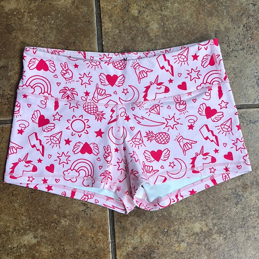 Vigorous Apparel Women’s booty shorts - size medium
